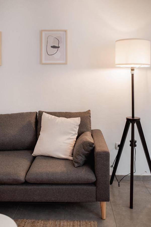Apartamentos Fv Flats Valencia - Mestalla 7 ภายนอก รูปภาพ