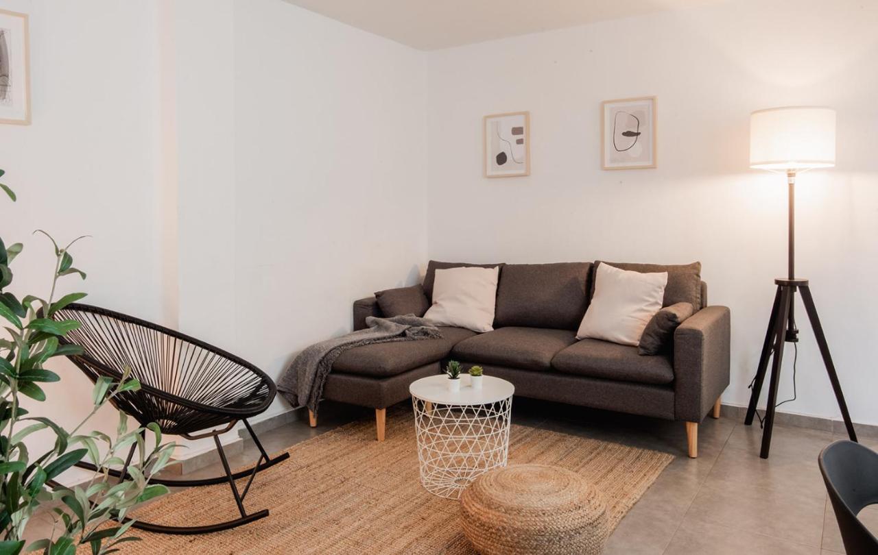 Apartamentos Fv Flats Valencia - Mestalla 7 ภายนอก รูปภาพ