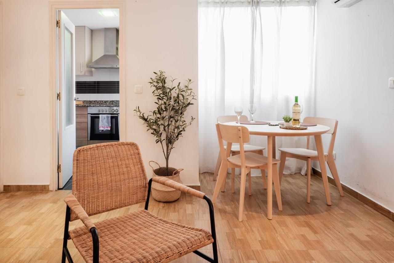 Apartamentos Fv Flats Valencia - Mestalla 7 ภายนอก รูปภาพ