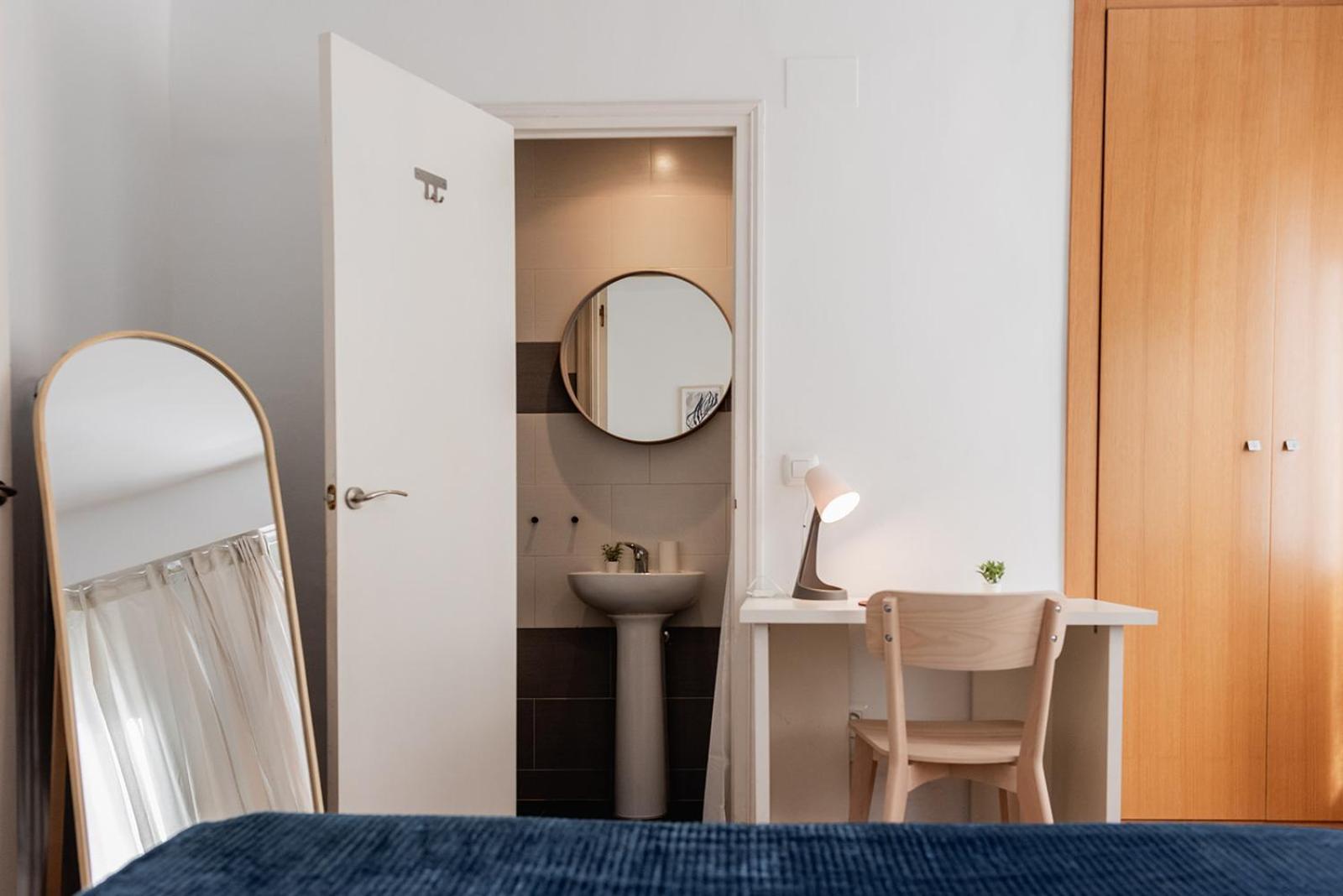 Apartamentos Fv Flats Valencia - Mestalla 7 ภายนอก รูปภาพ